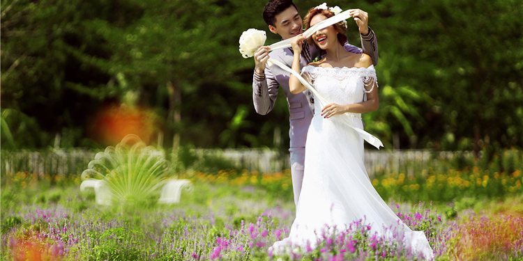 訂婚紗照攻略 拍除完美婚紗照